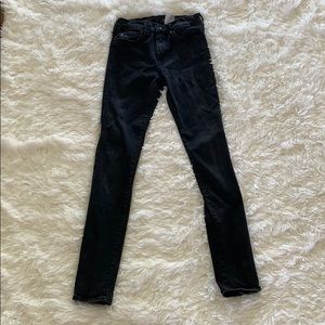 skinny jeans